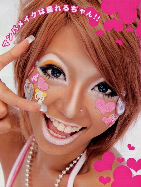 Ganguro makeup